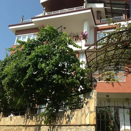 Villa Konak *